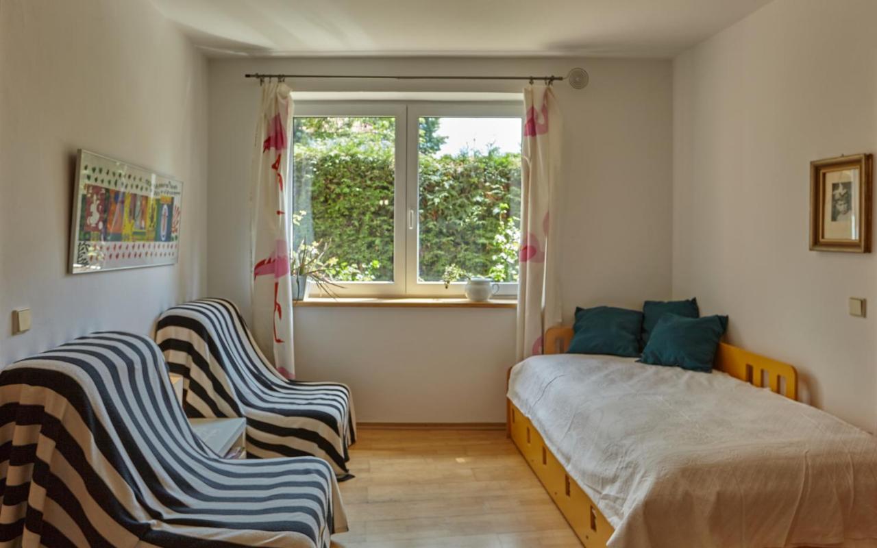 Villa In Bio Garden - You Will Save Money Here Prague Exterior photo